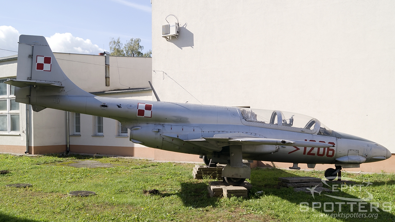1206 - PZL-Mielec TS-11 Iskra D (Poland - Air Force) / Other location - Zduńska Wola Poland [/]