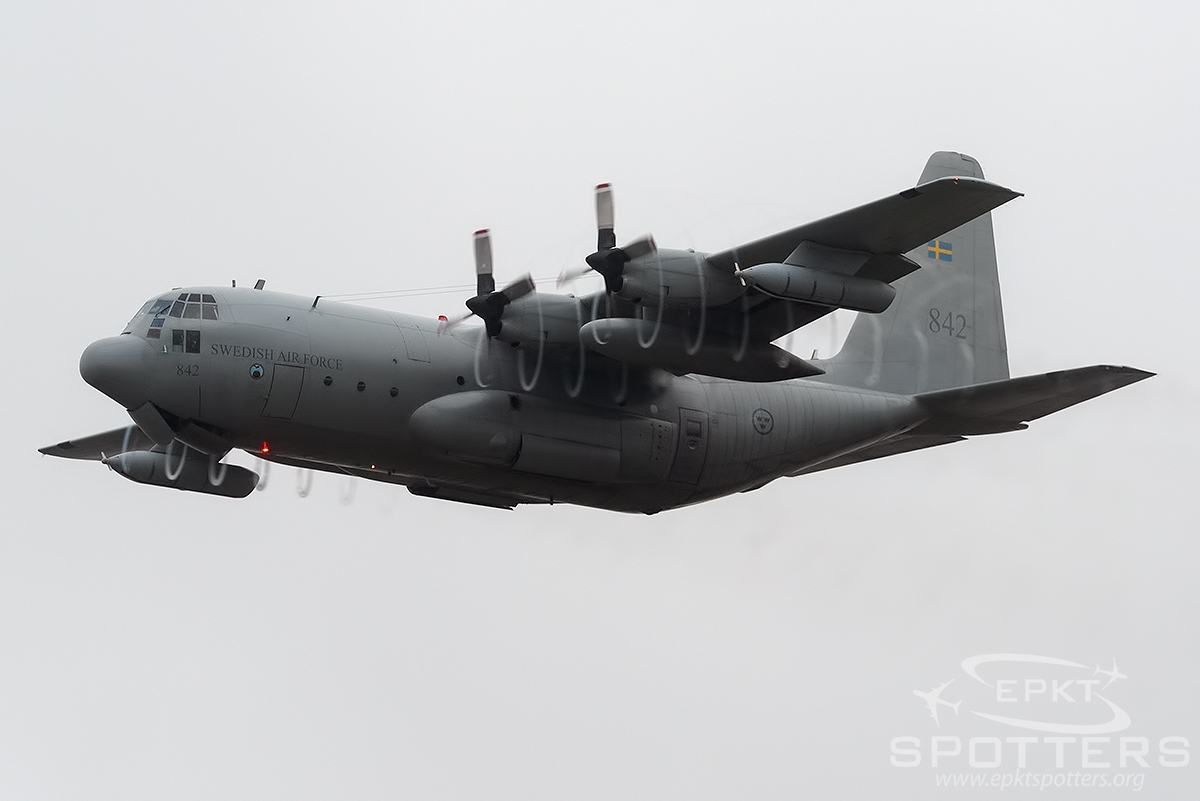 84002 - Lockheed C-130 H Hercules (L-382) (Sweden - Air Force) / Leos Janacek Airport - Ostrava Czech Republic [LKMT/OSR]