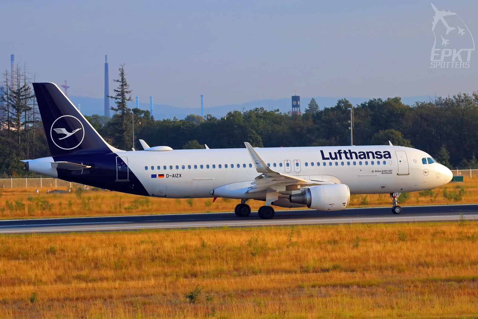 D-AIZX - Airbus A320 -214(WL) (Lufthansa) / Frankfurt Main - Frankfurt Germany [EDDF/FRA]