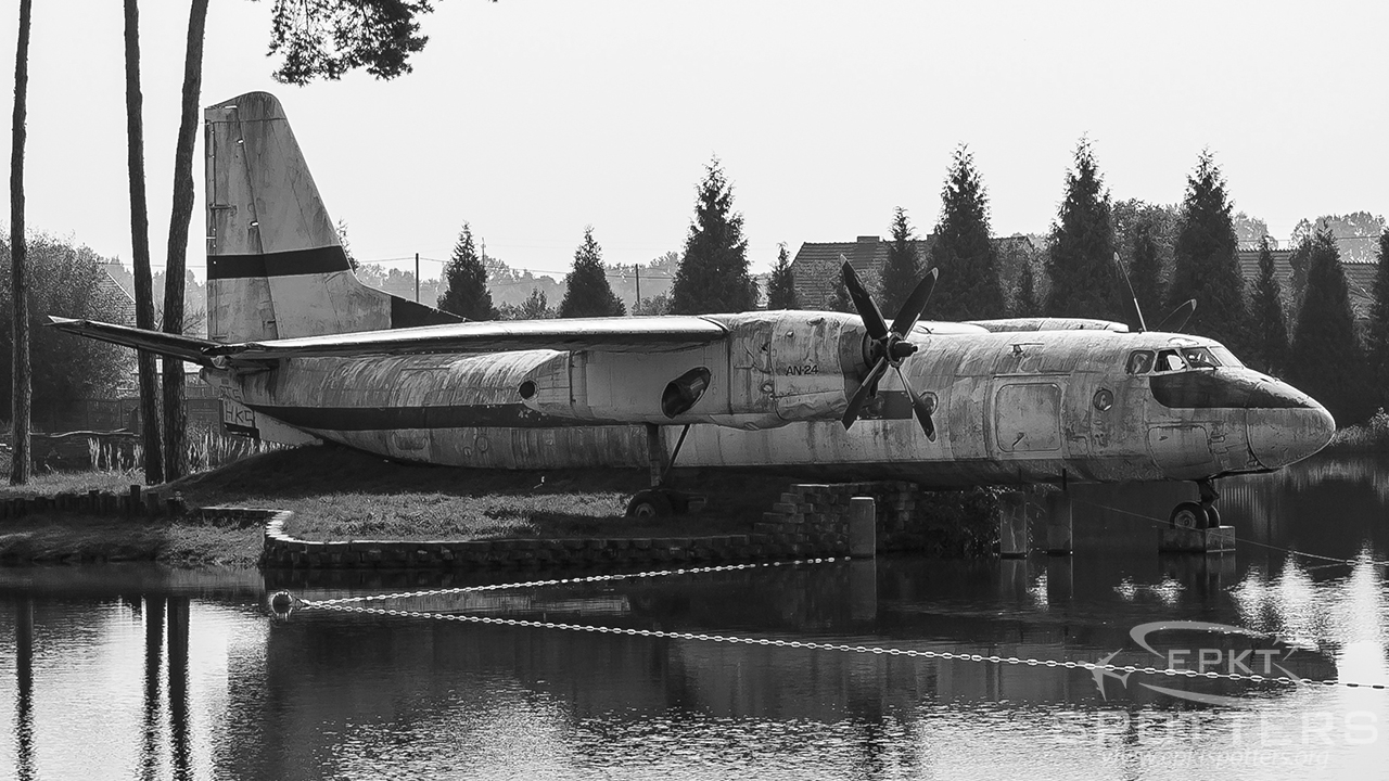 SP-LTC - Antonov An-24 B (Private) / Other location - Stare Olesno Poland [/]