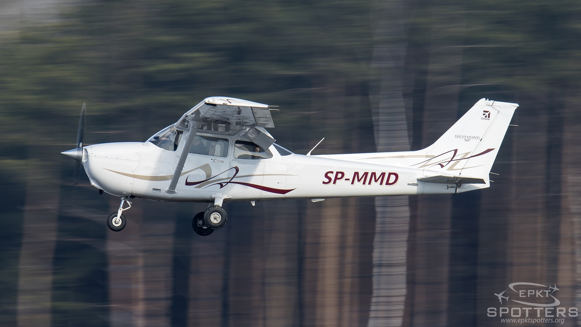 SP-MMD - Cessna 172 Skyhawk SP (Private Owner) / Pyrzowice - Katowice Poland [EPKT/KTW]