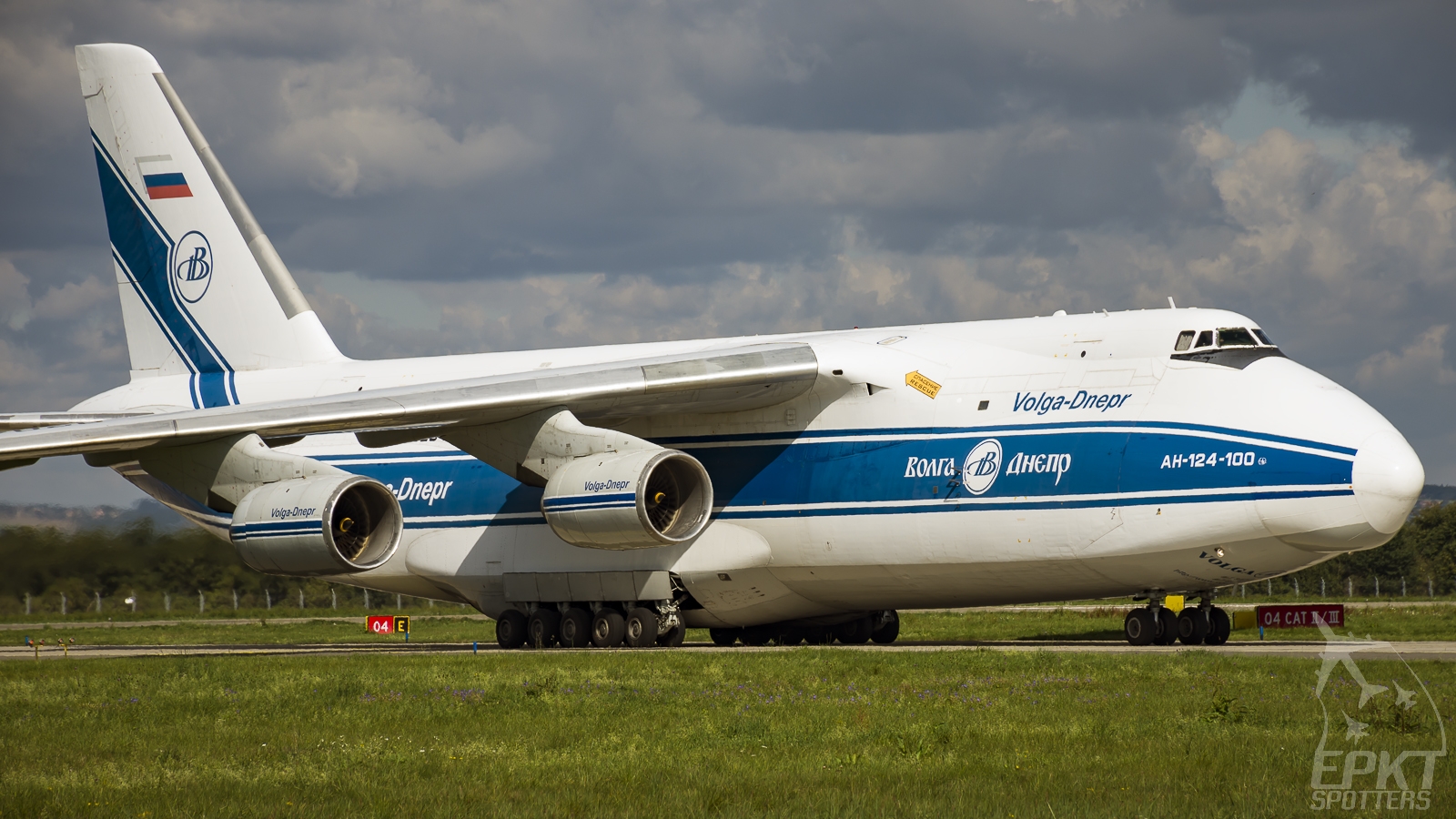 RA-82044 - Antonov An-124 -100 Ruslan (Volga Dnepr Airlines) / Leos Janacek Airport - Ostrava Czech Republic [LKMT/OSR]