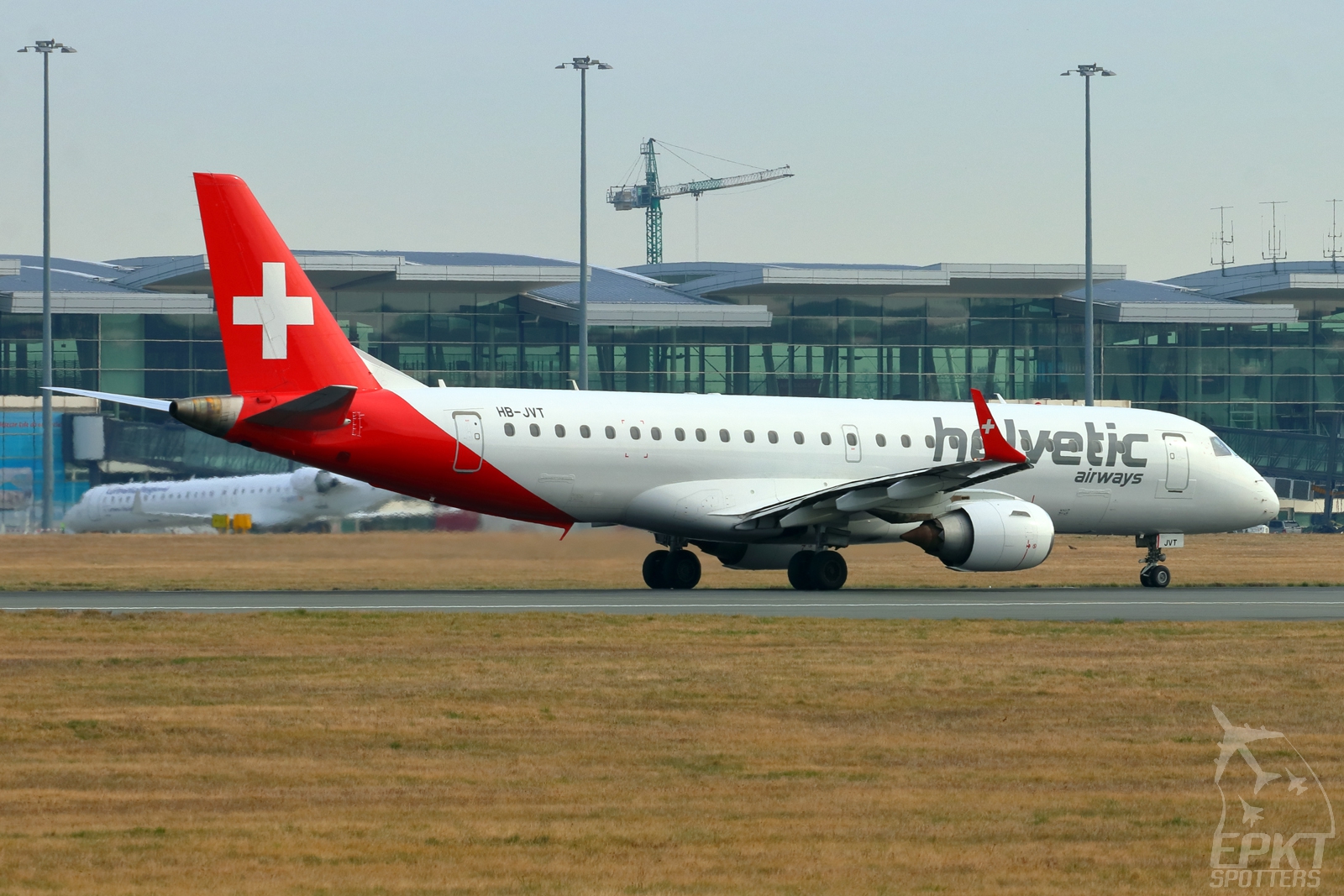 HB-JVT - Embraer 190 -100IGW (Helvetic Airways) / Copernicus Wrocław Airport - Wrocław Poland [EPWR/WRO]