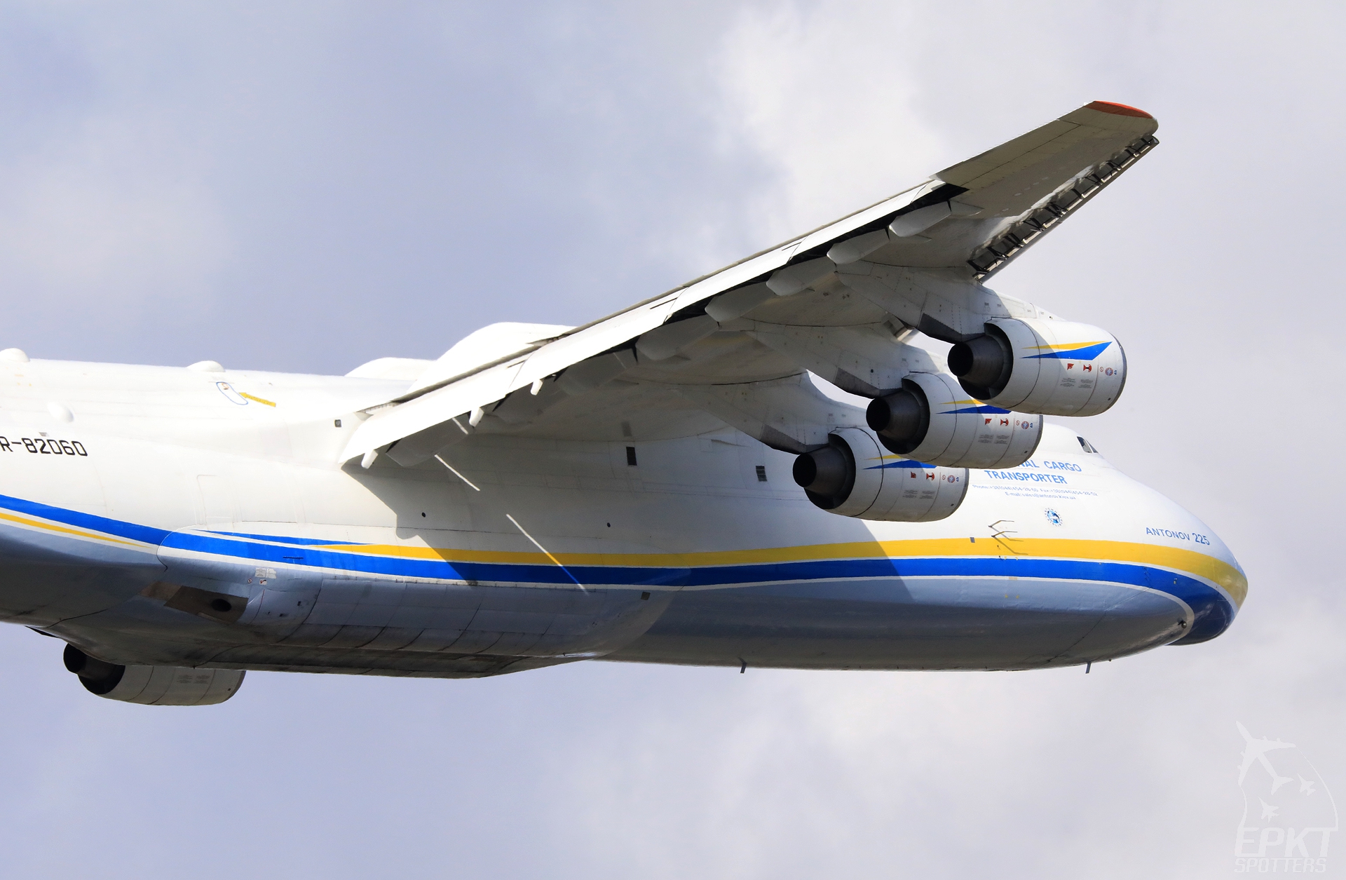 UR-82060 - Antonov An-225 Mriya  (Antonov Design Bureau) / Chopin / Okecie - Warsaw Poland [EPWA/WAW]