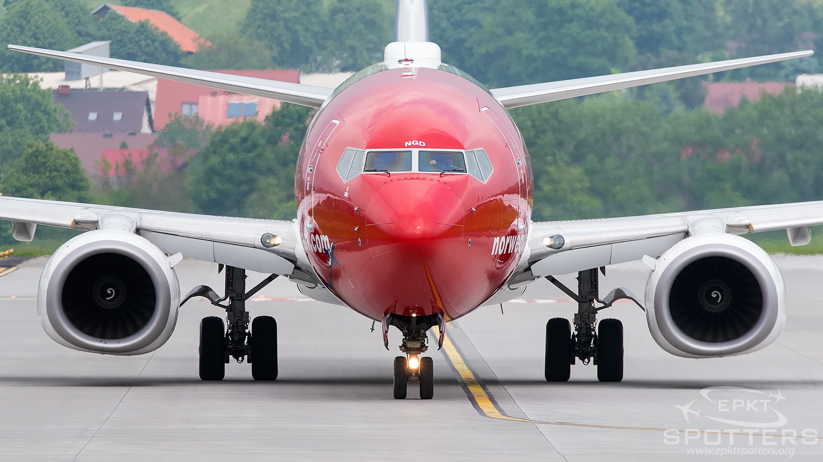 LN-NGD - Boeing 737 -8JP (Norwegian Air Shuttle) / Balice - Krakow Poland [EPKK/KRK]