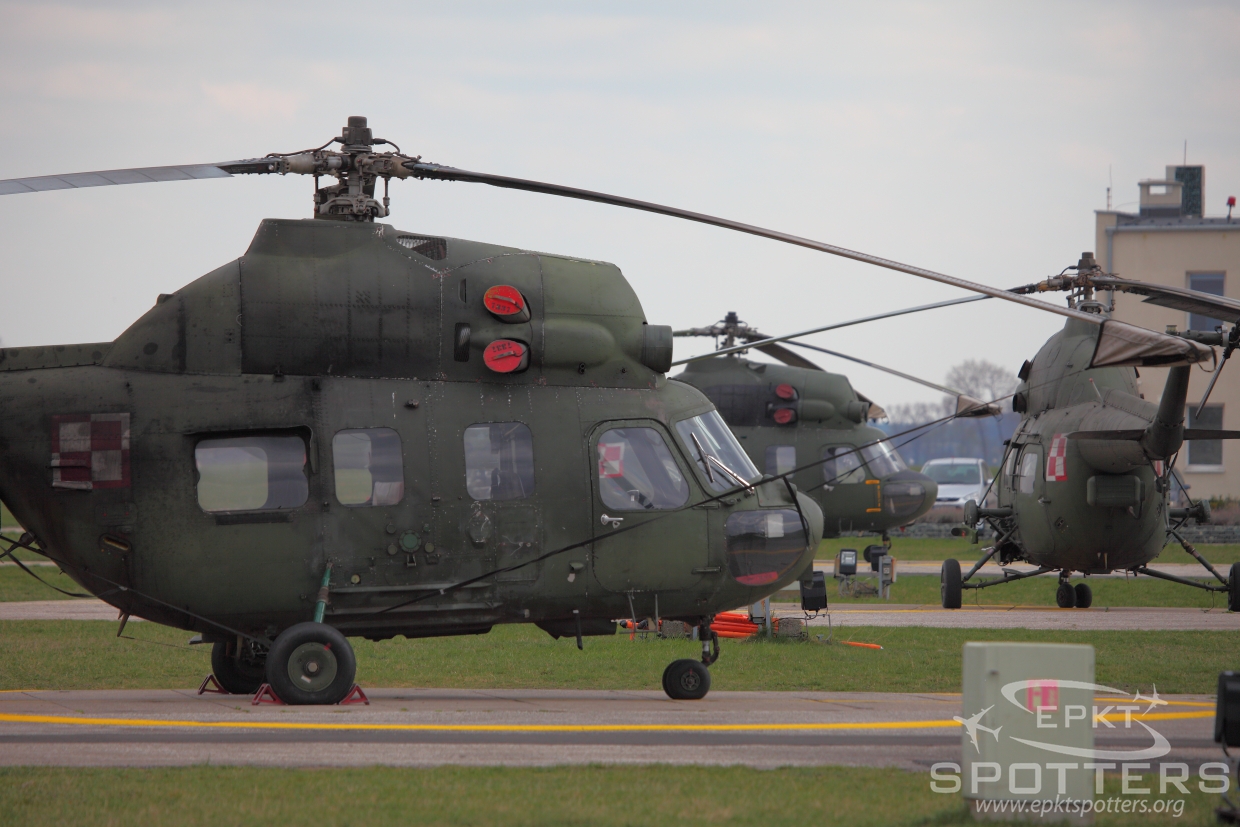 7337 - Mil Mi-2 URP (Poland - Army) / Inowroclaw Military Air Base - Inowrocław Poland [EPIR/]