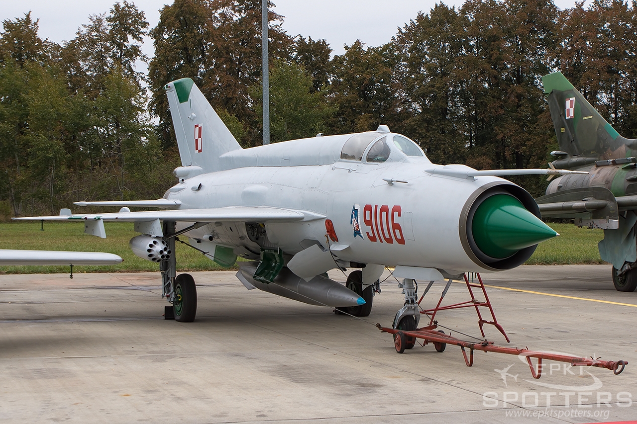 9106 - Mikoyan Gurevich MiG-21 MF (Poland - Air Force) / Malbork - Malbork Poland [EPMB/]