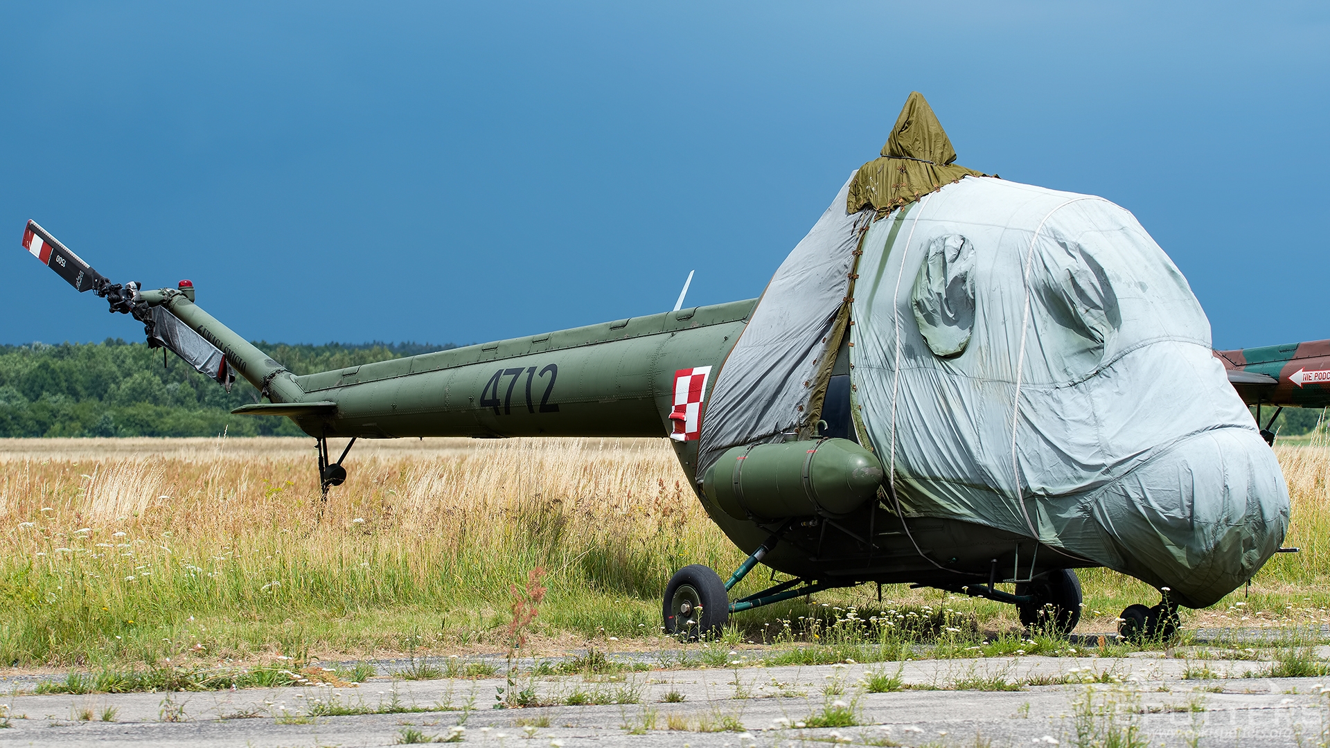 4712 - Mil Mi-2 Hoplite (Poland - Army) / Deblin - Deblin Poland [EPDE/]
