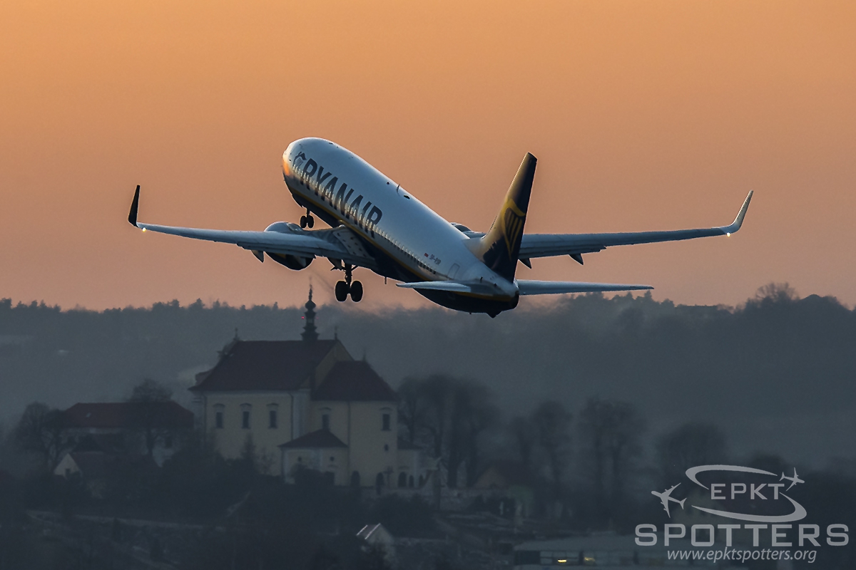 SP-RSR - Boeing 737 8AS (Ryanair Sun ) / Balice - Krakow Poland [EPKK/KRK]