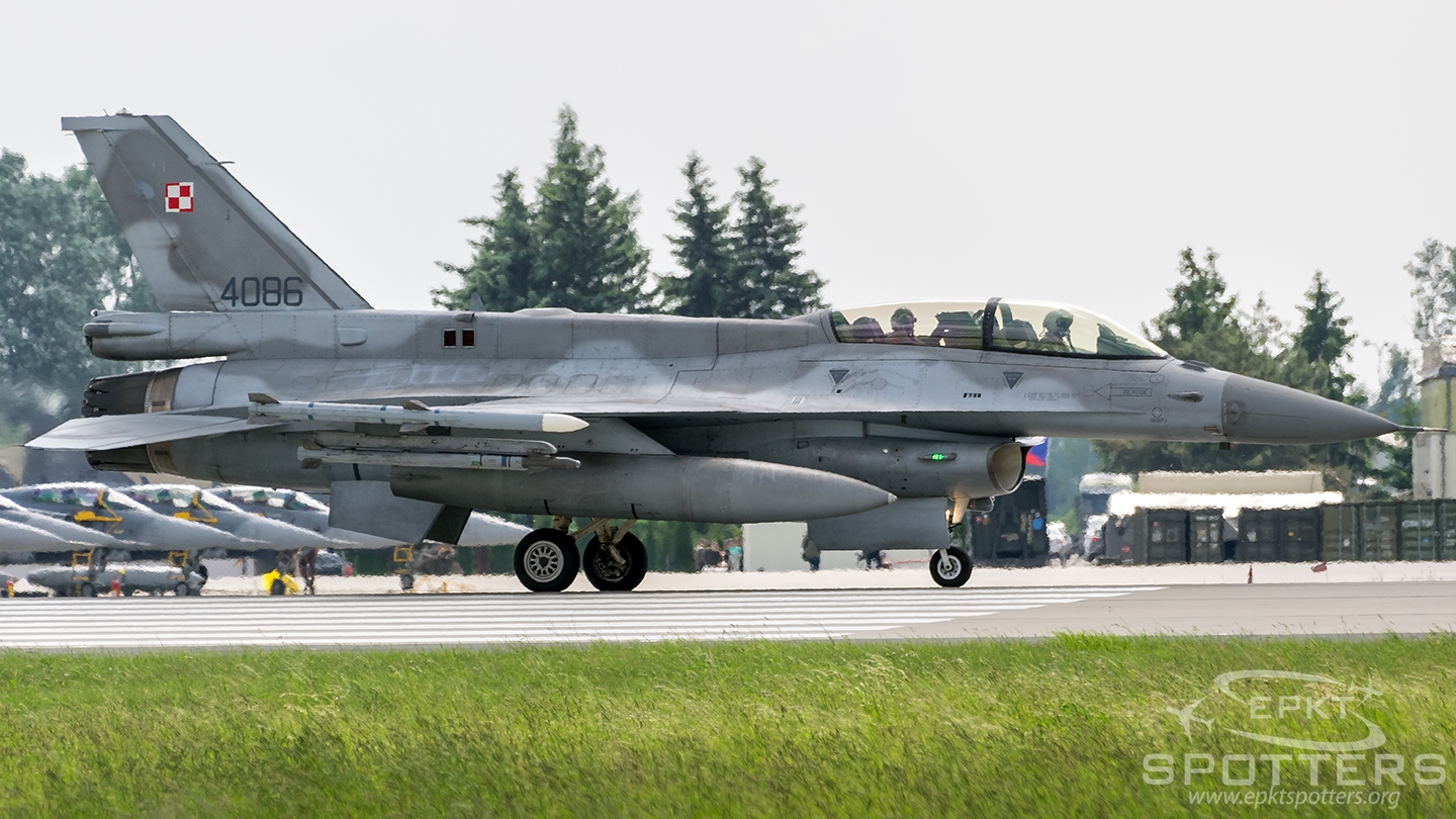 4086 - Lockheed Martin F-16 D Fighting Falcon (Poland - Air Force) / Krzesiny - Poznan Poland [EPKS/]