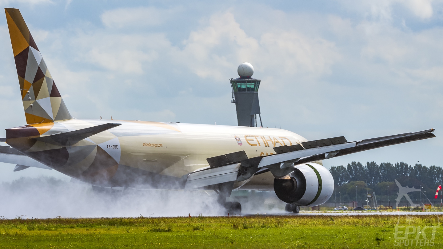 A6-DDE - Boeing 777 FFX (Etihad Cargo) / Amsterdam Airport Schiphol - Amsterdam Netherlands [EHAM/AMS]