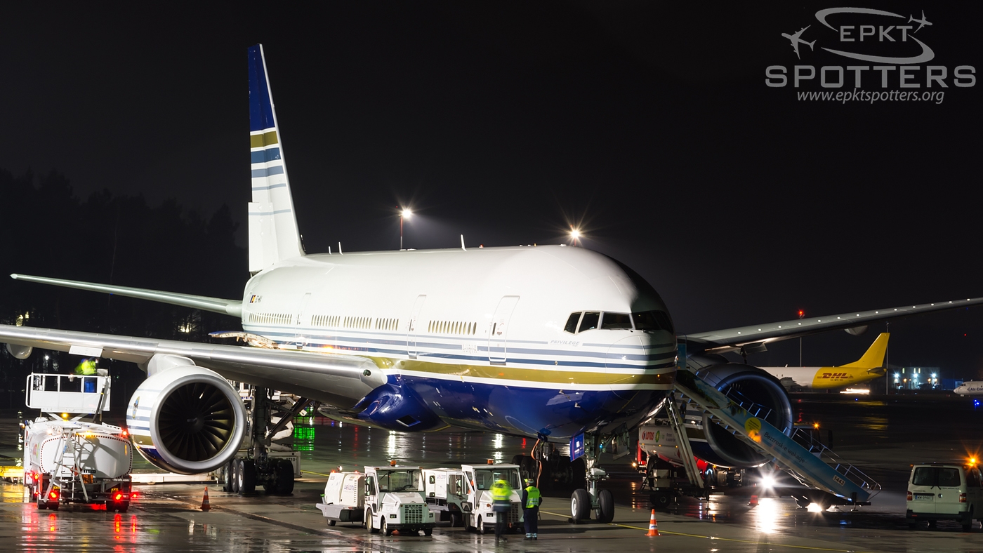 EC-MIA - Boeing 777 -28E(ER) (Privilege Style) / Pyrzowice - Katowice Poland [EPKT/KTW]