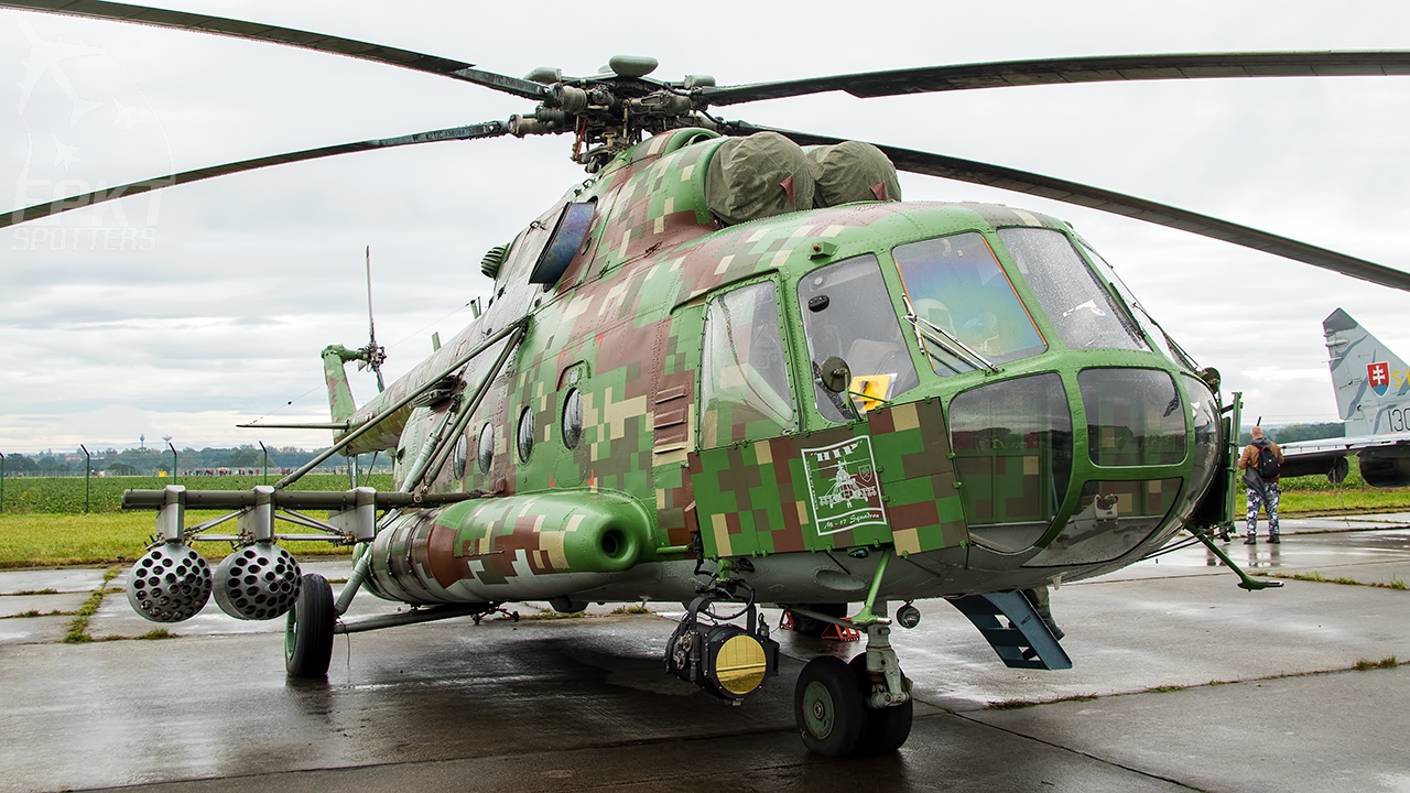 0823 - Mil Mi-17  (Slovakia - Air Force) / Leos Janacek Airport - Ostrava Czech Republic [LKMT/OSR]
