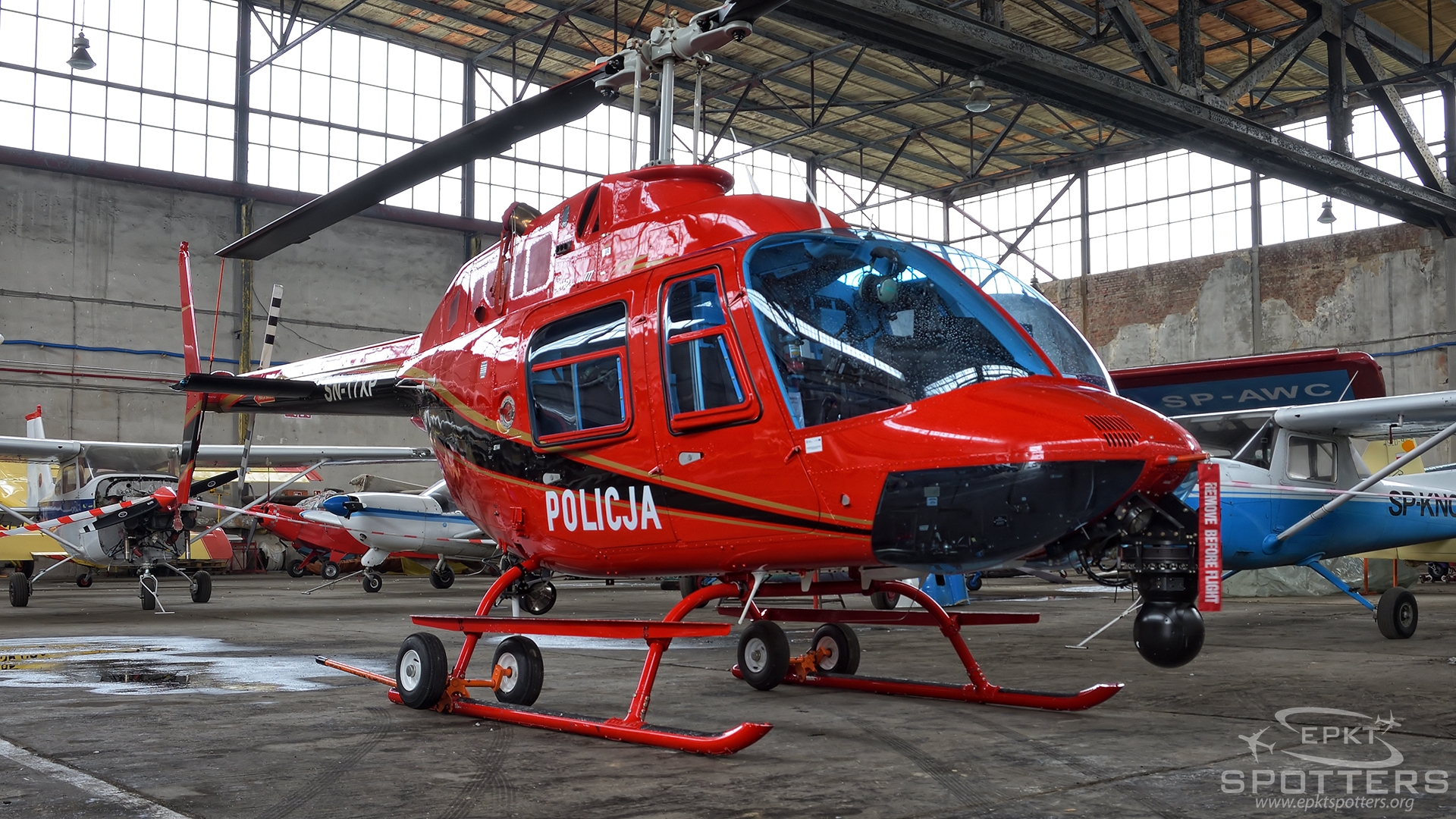 SN-17XP  - Bell 206 B Jet Ranger (Poland - Police) / Gliwice - Gliwice Poland [EPGL/]
