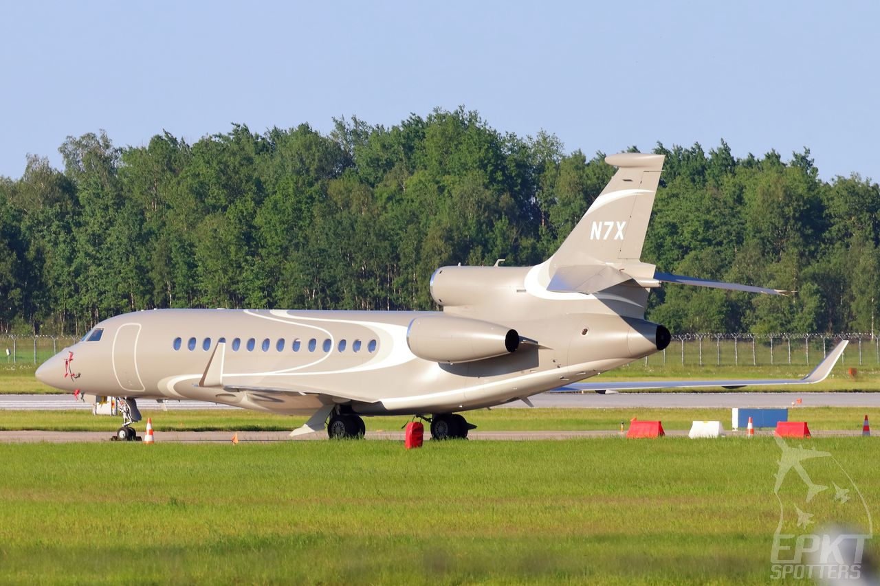 N7X - Dassault Falcon  &X (Private) / Pyrzowice - Katowice Poland [EPKT/KTW]