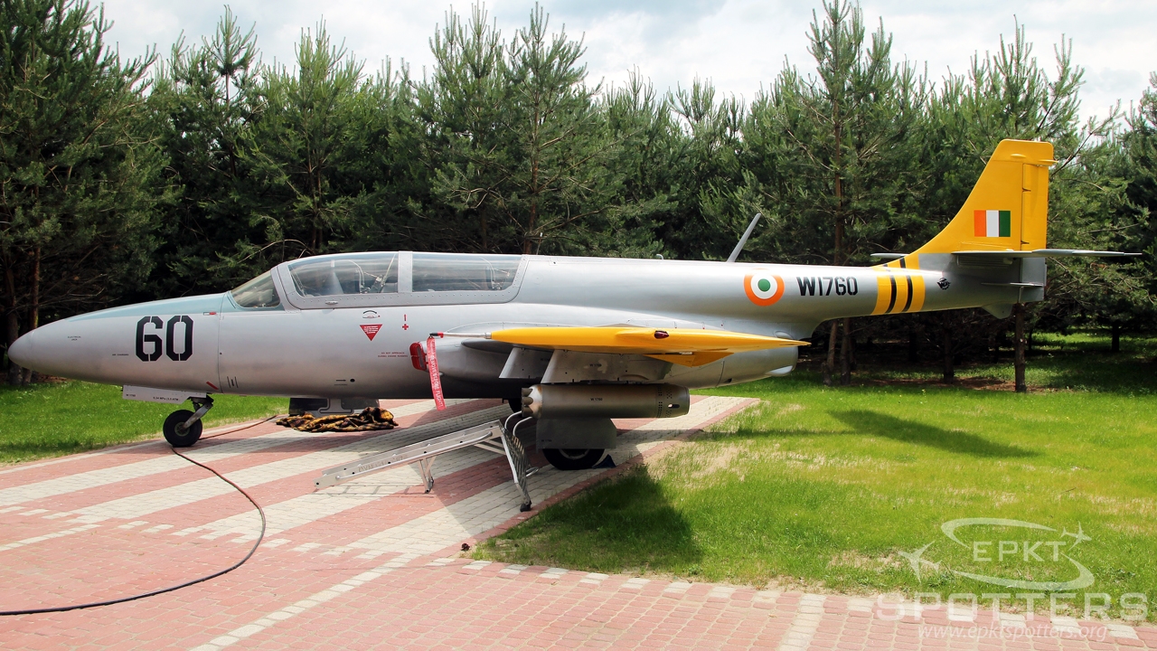W1760 - PZL-Mielec TS-11 Iskra D (India - Air Force) / Other location - Napoleon k. Lipia Poland [/]
