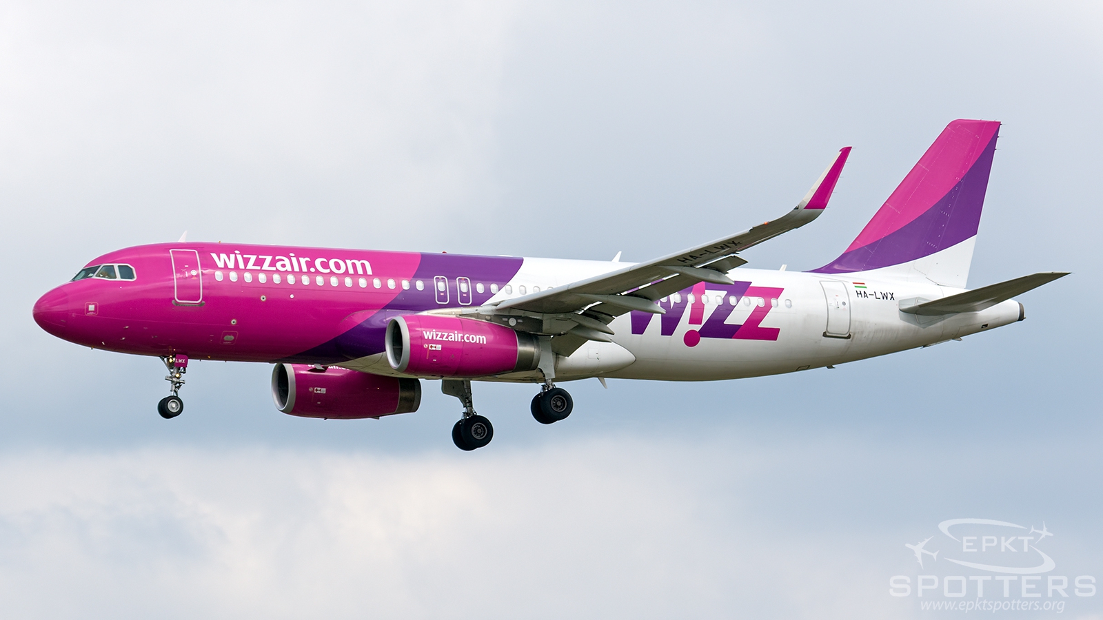 HA-LWX - Airbus A320 -232(WL) (Wizz Air) / Pyrzowice - Katowice Poland [EPKT/KTW]