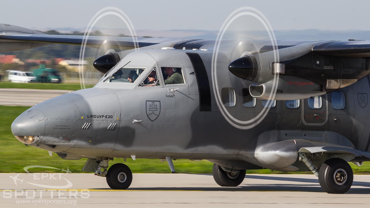 2718 - Let L-410 UVP-E20 Turbolet (Slovakia - Air Force) / Leos Janacek Airport - Ostrava Czech Republic [LKMT/OSR]