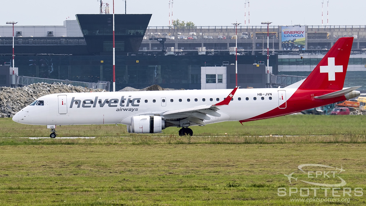 HB-JVN - Embraer 190 -100LR (Helvetic Airways) / Balice - Krakow Poland [EPKK/KRK]