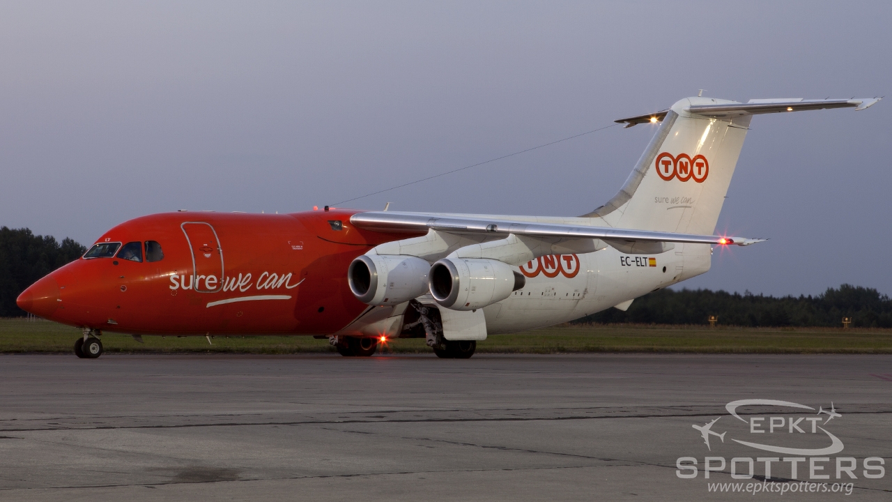 EC-ELT - British Aerospace BAe 146 -200(QT) (TNT Airways (PAN Air Líneas Aéreas)) / Pyrzowice - Katowice Poland [EPKT/KTW]