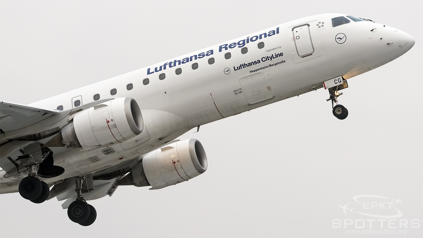 D-AECG - Embraer 190 -100LR (Lufthansa) / Pyrzowice - Katowice Poland [EPKT/KTW]