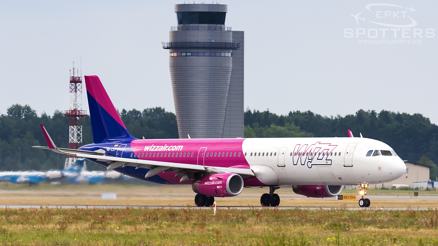 HA-LXT - Airbus A321 -231(WL) (Wizz Air) / Pyrzowice - Katowice Poland [EPKT/KTW]