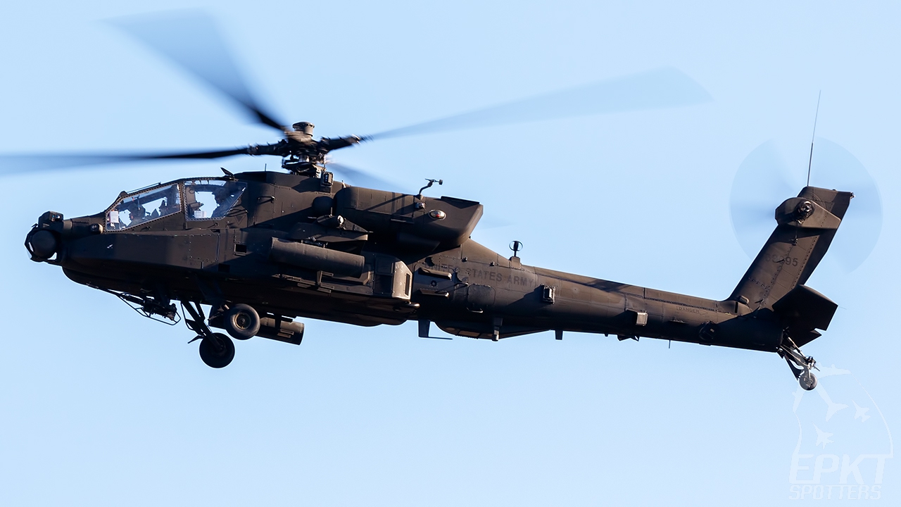 16-03095 - Boeing AH-64 E Apache Guardian (United States - US Army) / Pyrzowice - Katowice Poland [EPKT/KTW]