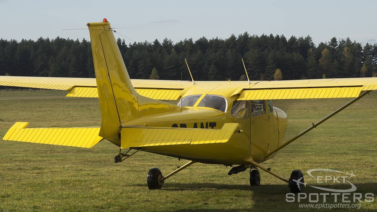 SP-ANT - Reims-Cessna FR172 H Reims Rocket (Aeroklub Nowy Targ) / Nowy Targ - Nowy Targ Poland [EPNT/]