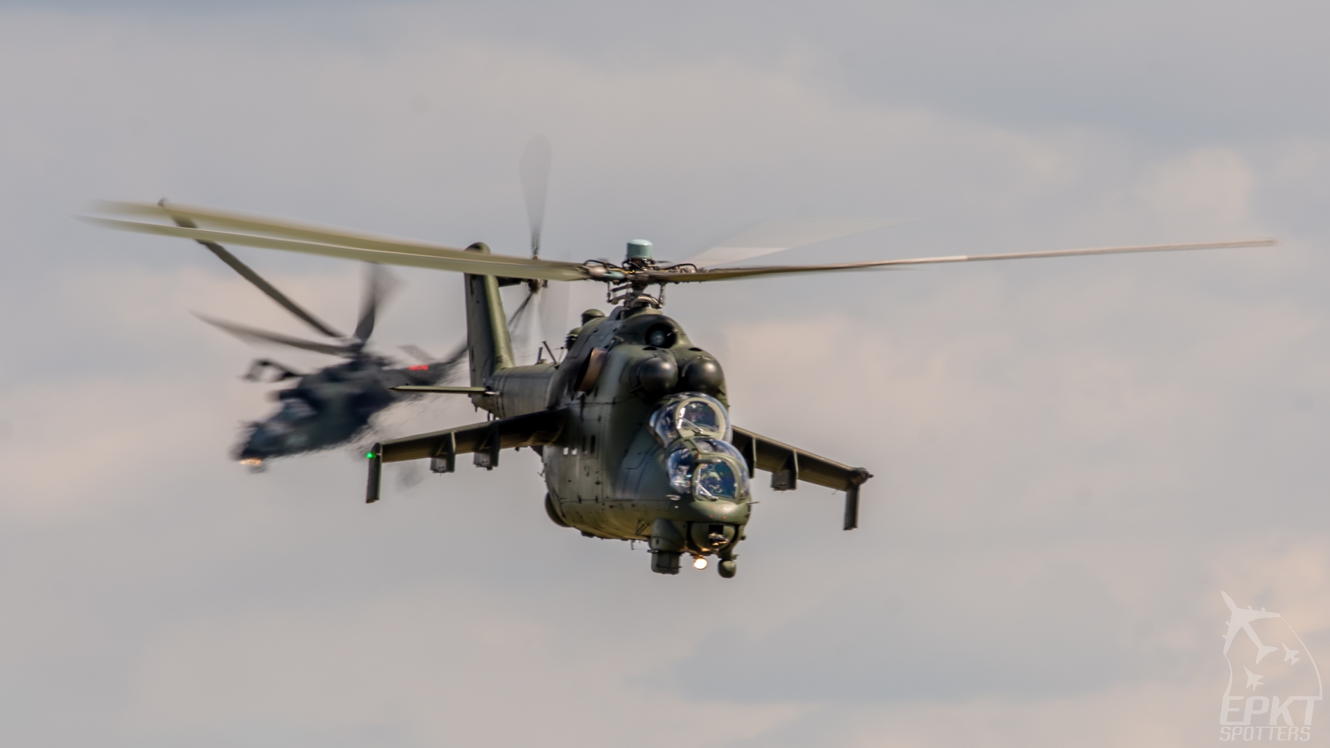 736 - Mil Mi-24 V Hind E (Poland - Army) / Nowy Targ - Nowy Targ Poland [EPNT/]