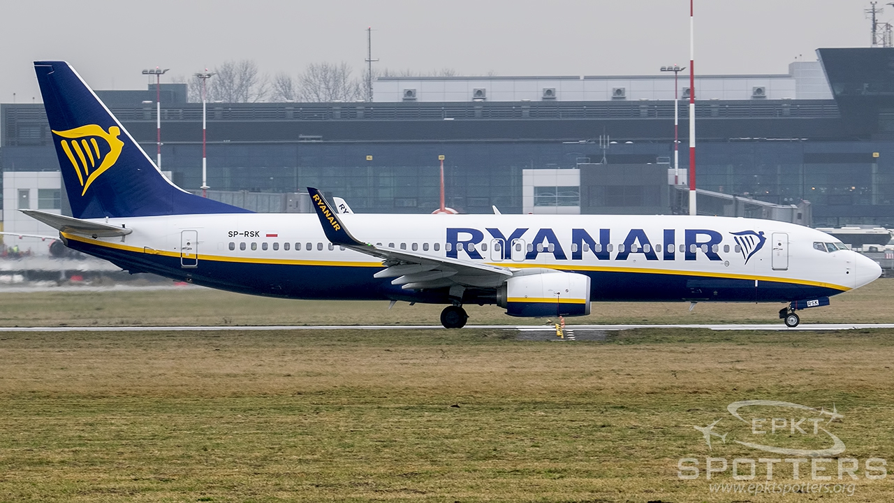 SP-RSK - Boeing 737-8AS   (Ryanair Sun ) / Balice - Krakow Poland [EPKK/KRK]
